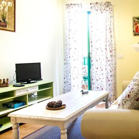 With One Bedroom In Puerto De La Cruz With Wonderful City View Balcony And Wifi 500 M From Tenerife Island